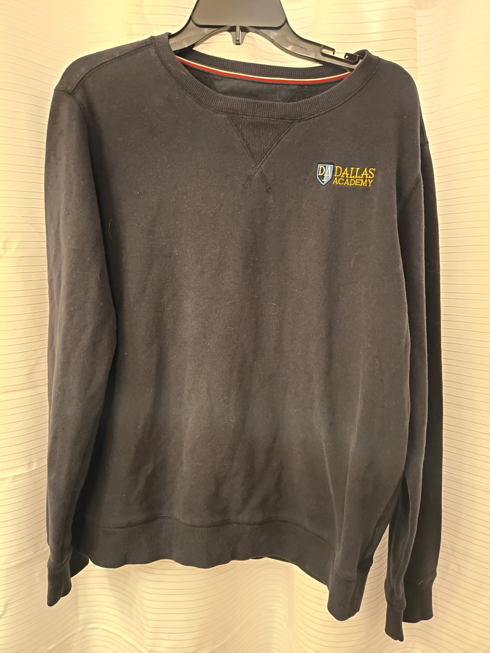 Tommy Hilfiger Black Crewneck Sweatshirt with Embroidered Logo